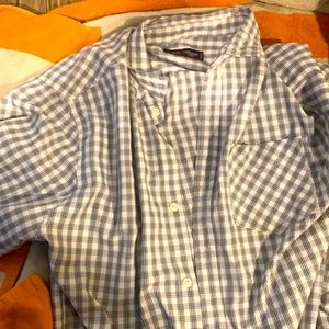 Button down causal wear shirt shirt sleeve